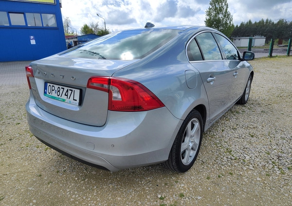 Volvo S60 cena 27900 przebieg: 334000, rok produkcji 2011 z Szczytno małe 326